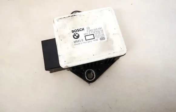 BMW 5 E60 E61 ESP acceleration yaw rate sensor 0265005681 64526774602-02