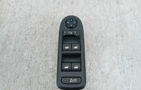 Peugeot 508 Quarter vent window switch 96662118ZD