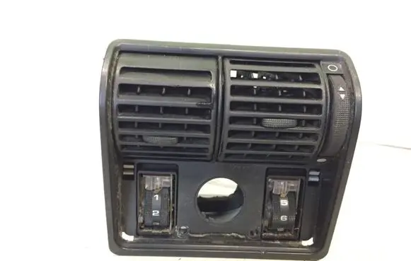 Audi A6 S6 C4 4A Rear air vent grill 4A0819203 4A0863277C