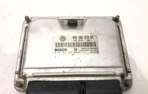 Seat Ibiza III (6L) Engine control unit/module ECU 045906019BG
