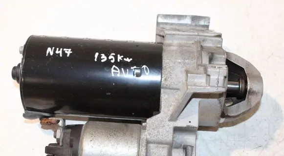 BMW X3 F25 Starter motor 8570383 0001148010