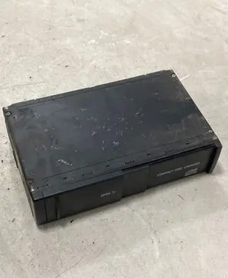 Ford Galaxy CD/DVD changer 95VW18C849BA 10R020206