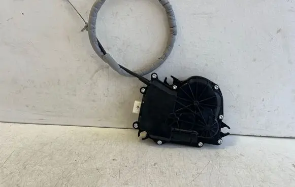 BMW X6 F16 Tailgate/trunk/boot lift motor C13788105 16367210 UA731869611