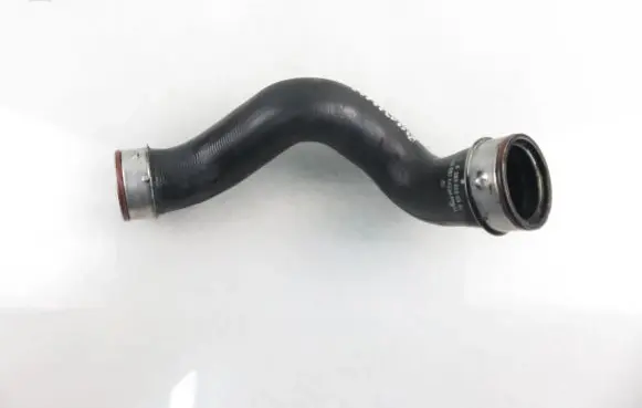 Mercedes-Benz C AMG W203 Intercooler hose/pipe 2035280582