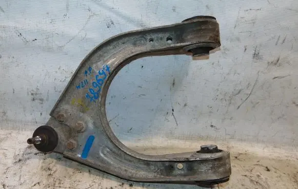 Mercedes-Benz E W211 Front lower control arm/wishbone A2113309007 A2113300138