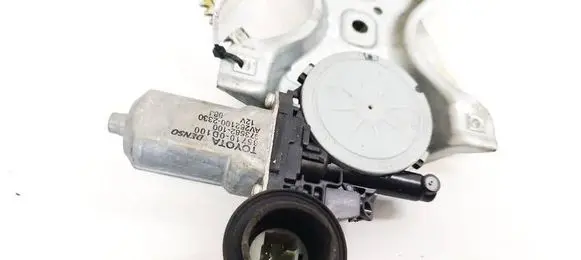 Toyota Yaris Front door window regulator motor 857100D100