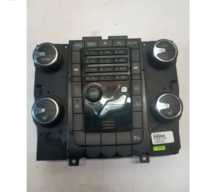 Volvo V70 Climate control unit 30795271 M4385800085