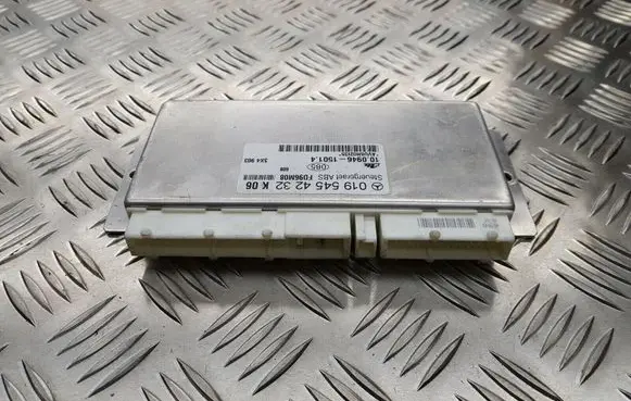 Mercedes-Benz C W202 ABS control unit/module 0195454232 K06