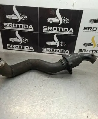 Mercedes-Benz E W211 Air intake hose/pipe A6421400687 4010202B