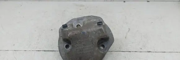 Peugeot 307 Engine mounting bracket 96385570