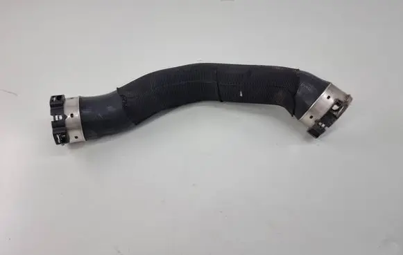 Intercooler hose/pipe