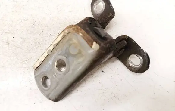 Lexus IS 220D-250-350 Rear door lower hinge