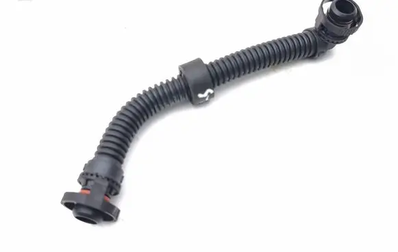 Audi A5 Breather/breather pipe/hose 06R103213