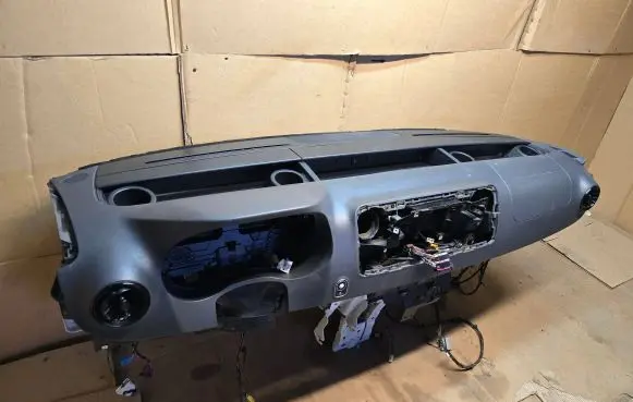 Mercedes-Benz Sprinter W907 W910 Dashboard