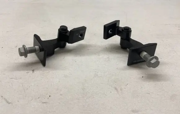 BMW X1 U11 Front door hinge set 7284535 7284533