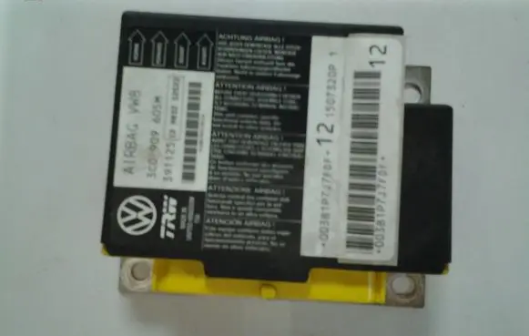 Volkswagen PASSAT B6 Airbag control unit/module 3C0909605M