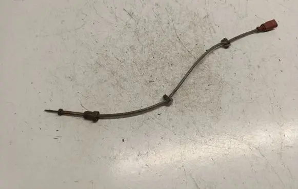 Seat Exeo (3R) Exhaust gas temperature sensor 03L906088AR