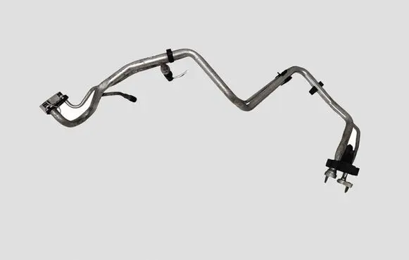 Ford Mondeo MK IV Air conditioning (A/C) pipe/hose