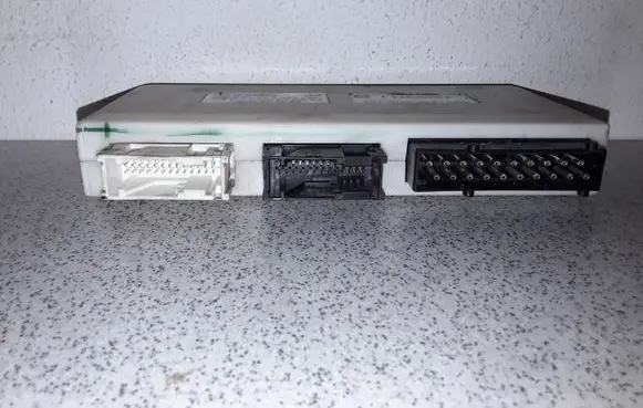 BMW 5 E39 Comfort/convenience module 61356901229 6901229