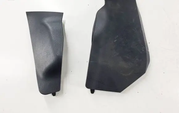 Toyota RAV 4 (XA40) Center console 