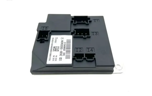 Mercedes-Benz CLS C219 Comfort/convenience module 2115458532