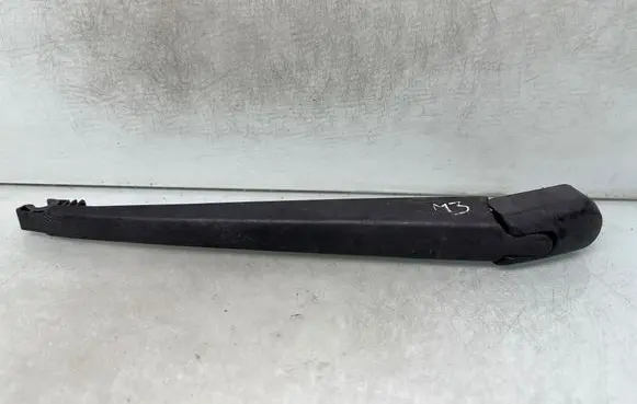 Mazda 3 III Rear wiper blade arm 060121