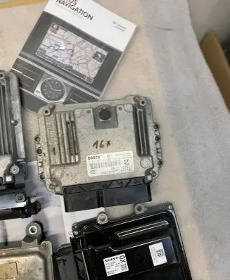 KIA Ceed Engine control unit/module 391112a511 0281017214