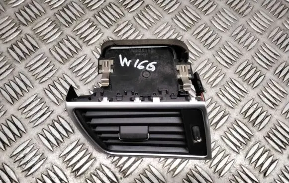 Mercedes-Benz ML W166 Dashboard side air vent grill/cover trim A1668300154