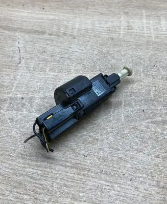 Opel Astra G Brake pedal sensor switch 09132299 09175172 09175185