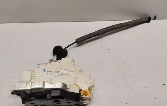 Audi A6 S6 C7 4G Front door lock 4G1837015