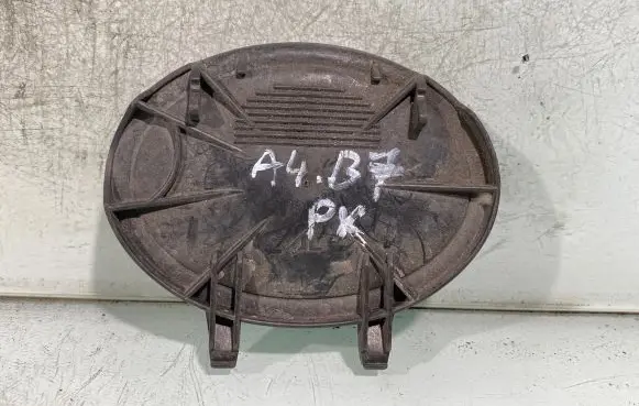 Audi A4 S4 B7 8E 8H Headlight/headlamp dust cover 1305239238