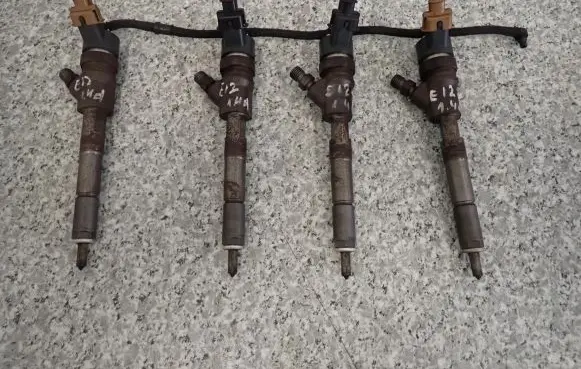 Toyota Corolla E120 E130 Fuel injector