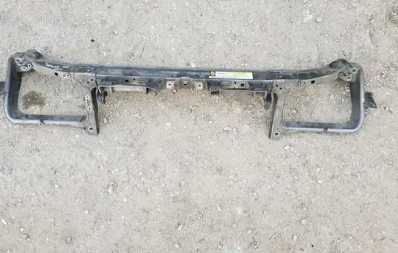 Chrysler 300 - 300C Radiator support slam panel 05139179AF 04805843AF