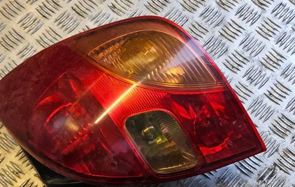 Opel Zafira A Rear/tail lights 62281