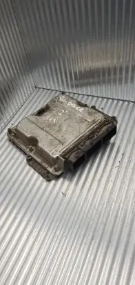 Renault Espace - Grand espace IV Engine control unit/module 8200309329 8200309318 0281011325