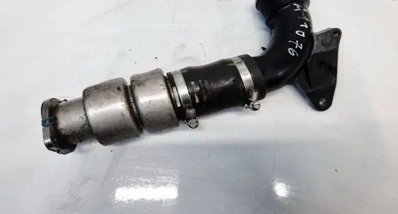 Ford C-MAX II Intercooler hose/pipe 
