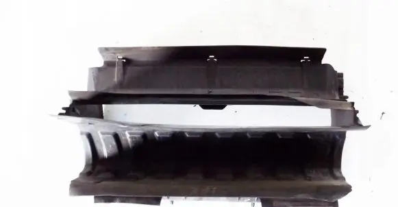 Land Rover Range Rover L322 Intercooler air channel guide 546435677