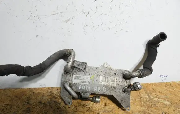 Audi A8 S8 D4 4H Gearbox / Transmission oil cooler 4H0317021H Y4696001 413530