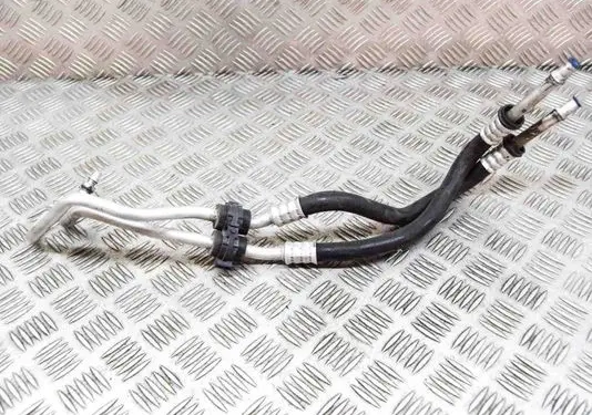 Brake vacuum hose/pipe