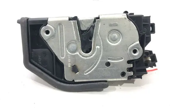 BMW X5 E70 Rear door lock 7202147