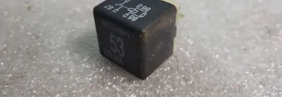 Audi A6 S6 C5 4B Other relay 141951253B