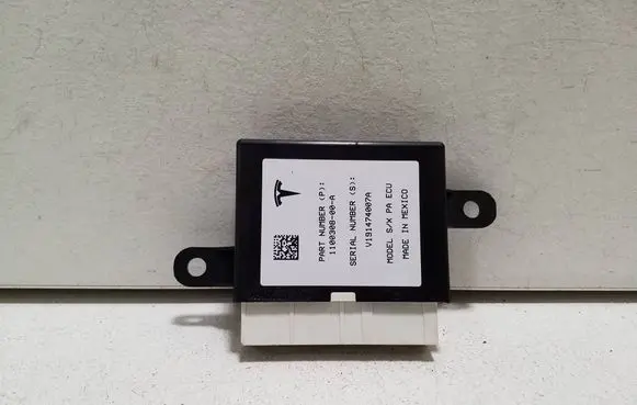 Tesla Model S Parking PDC control unit/module 110030800A