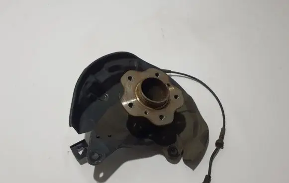 Nissan Qashqai Rear wheel hub