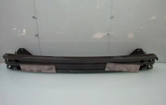 Nissan Qashqai J12 Front bumper foam support bar 