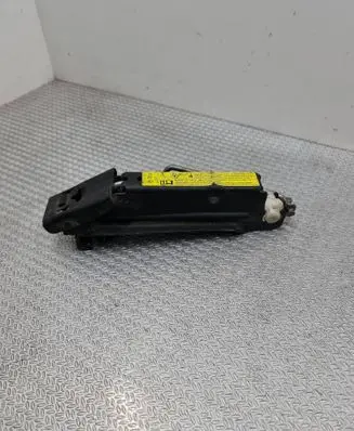 Volkswagen Touran I Lift Jack 1T0011031A