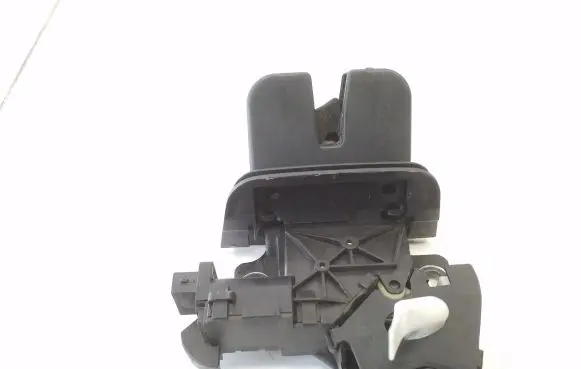 Audi Q7 4L Tailgate/trunk/boot lock/catch/latch 8P4827505C