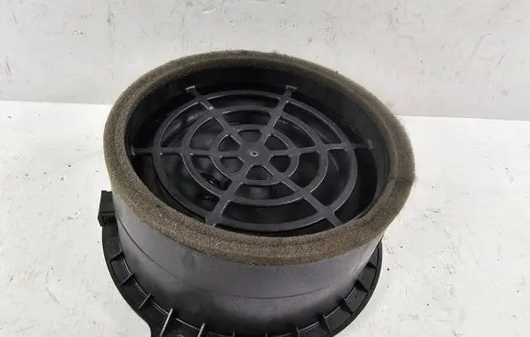 Audi Q7 4M Rear door speaker 4M0035411B