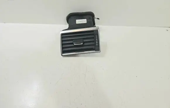 Audi A8 S8 D3 4E Dashboard side air vent grill/cover trim 4E0820901