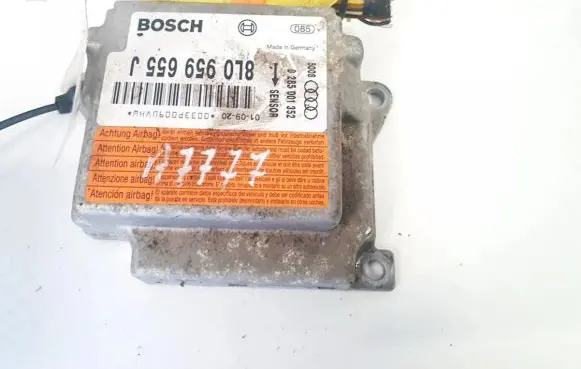 Audi A3 S3 8L Airbag control unit/module 8l0959655j 0285001352