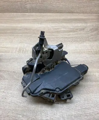 Audi A6 S6 C5 4B Rear door lock 4B0838013B